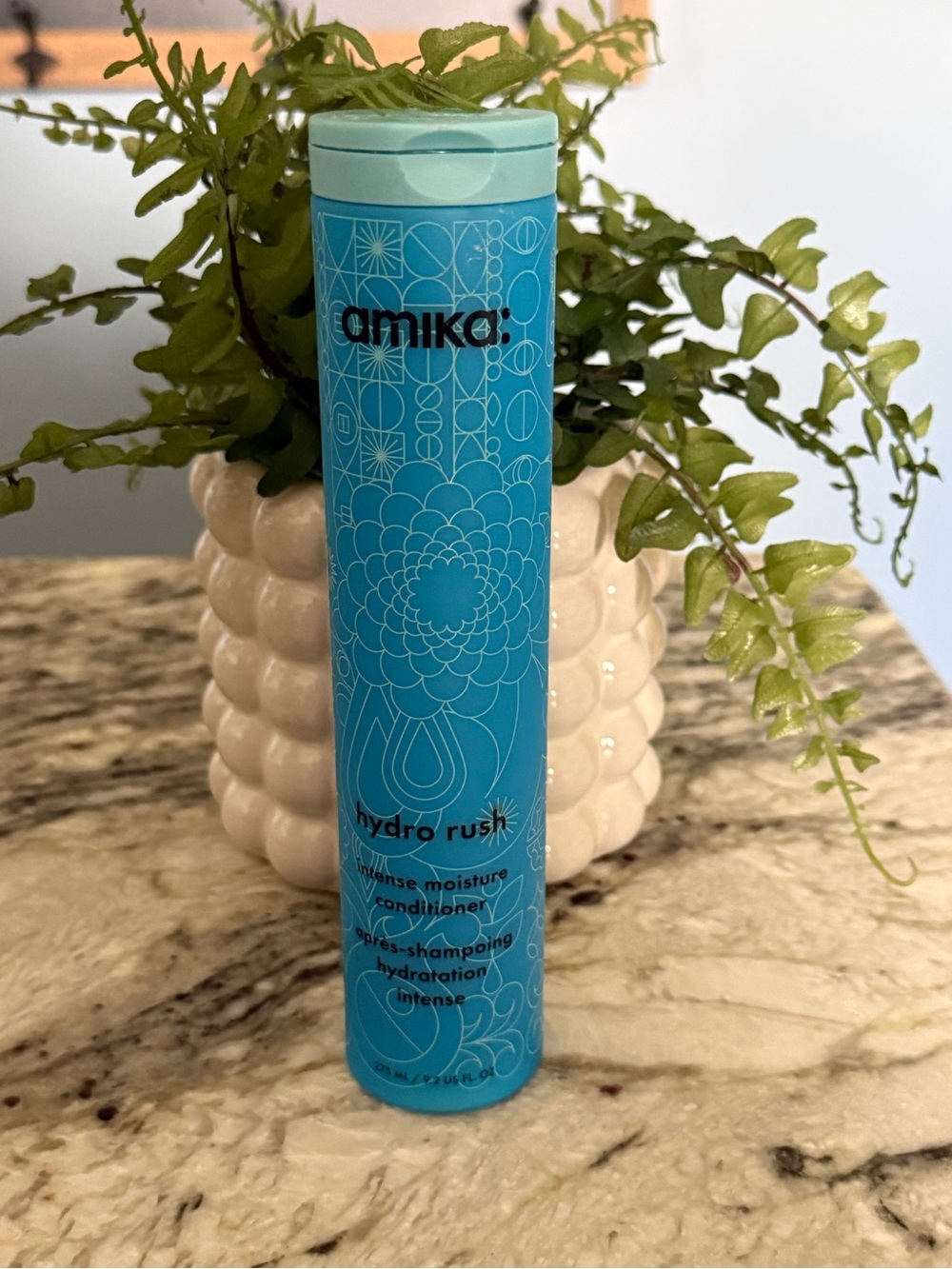 Amika Hydro Rush Intense Moisture Conditioner 9.2 oz Full Size NEW